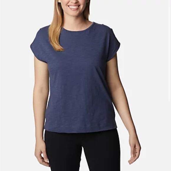 Columbia Women’s Size M Blue T-Shirt Short Sleeve Crewneck Workout Exercise Top - Picture 1 of 9